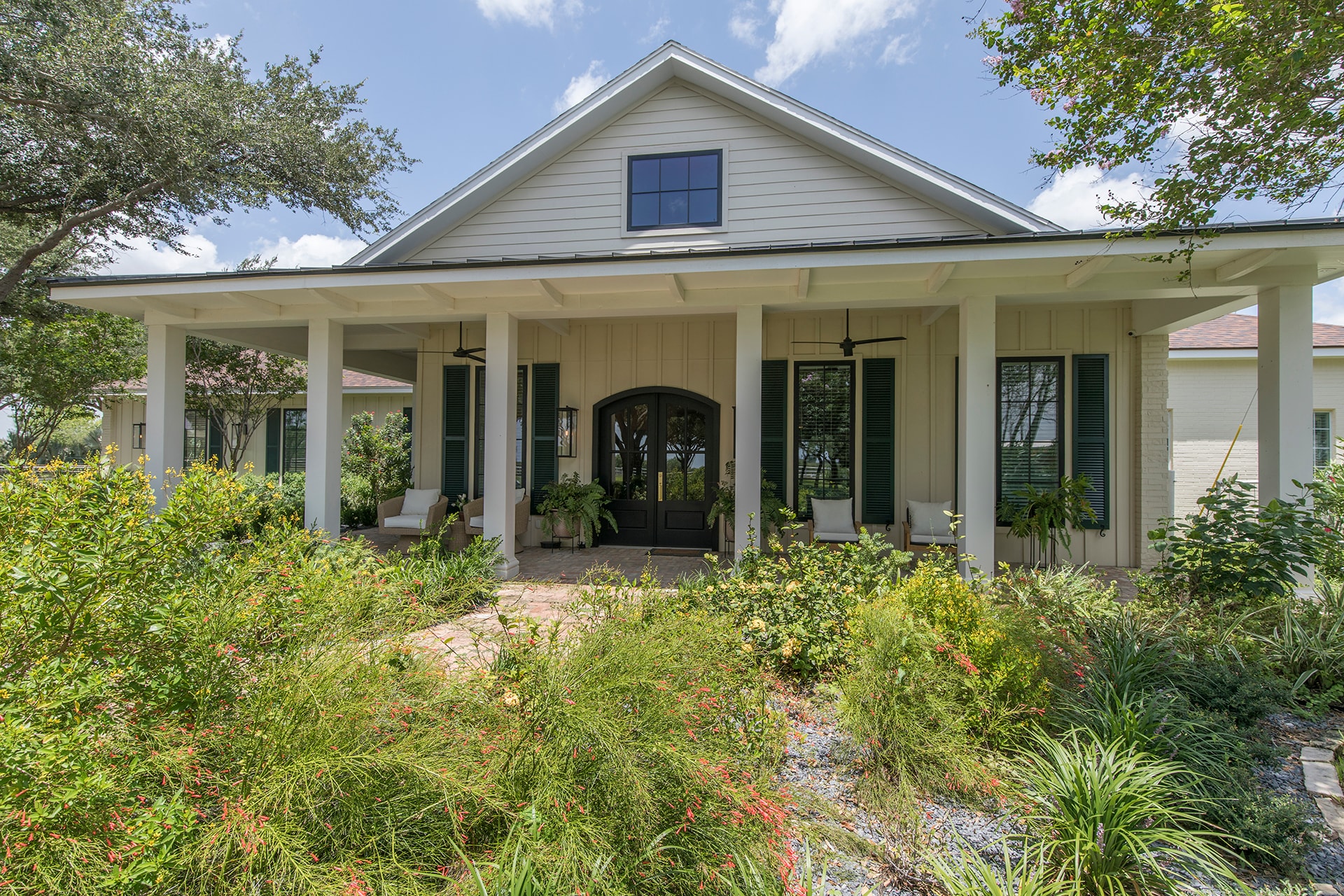 Modern farmhouse with wraparound porch