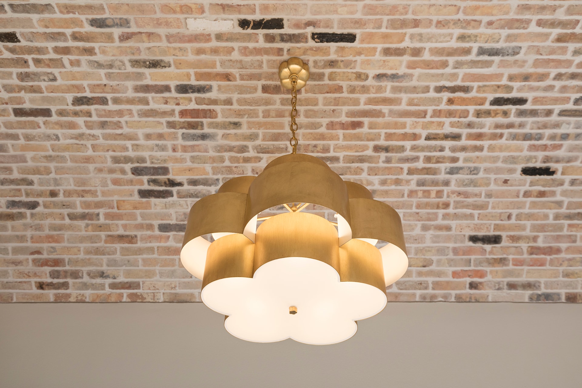 Brass cloud-shaped pendant light fixture